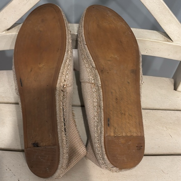 Tory Burch Ines natural Espadrille—MSRP $248 Must have style - Picture 6 of 10